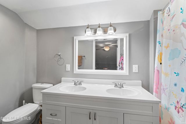 345 Hillside Drive, Rossford, OH 43460