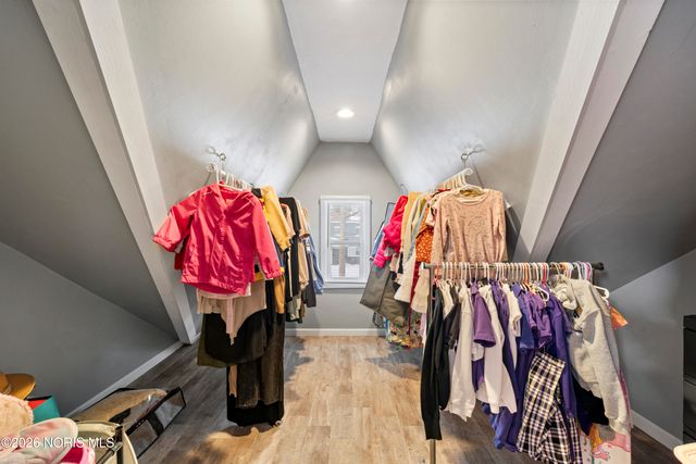 345 Hillside Drive, Rossford, OH 43460