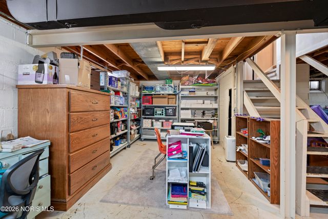 345 Hillside Drive, Rossford, OH 43460