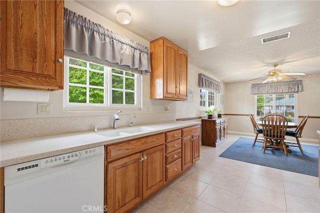 10400 Hanna Avenue, Chatsworth, CA 91311