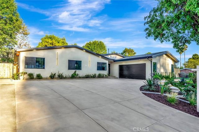 5534 Pattilar Avenue, Woodland Hills, CA 91367