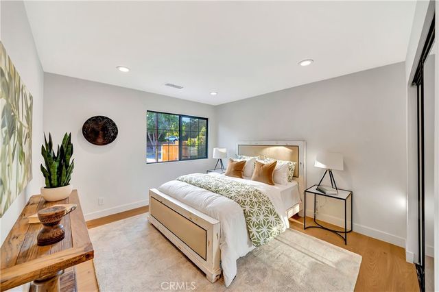 5534 Pattilar Avenue, Woodland Hills, CA 91367
