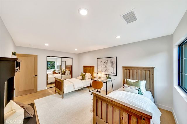 5534 Pattilar Avenue, Woodland Hills, CA 91367