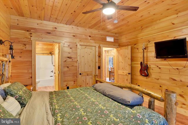1232 NEWPORT ROAD, Duncannon, PA 17020