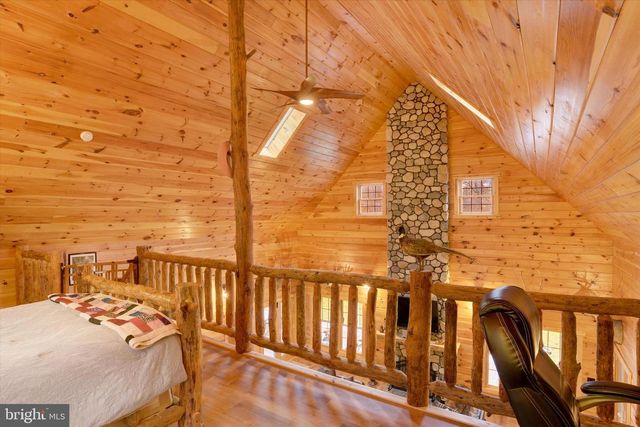 1232 NEWPORT ROAD, Duncannon, PA 17020