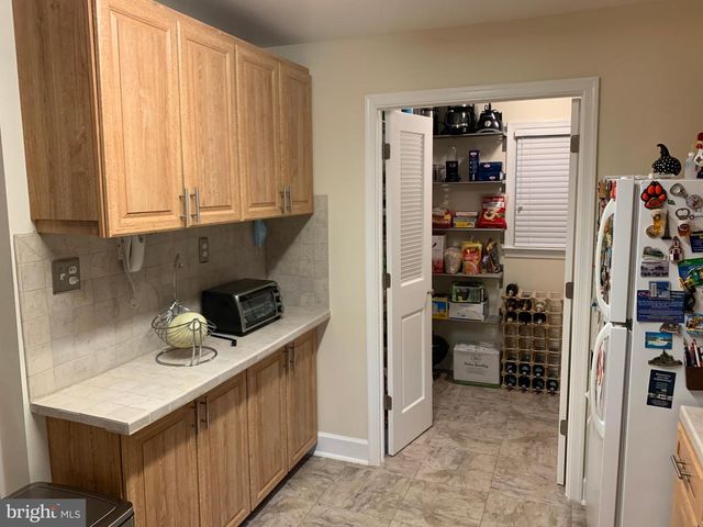 8507 VICTORY LN, Potomac, MD 20854
