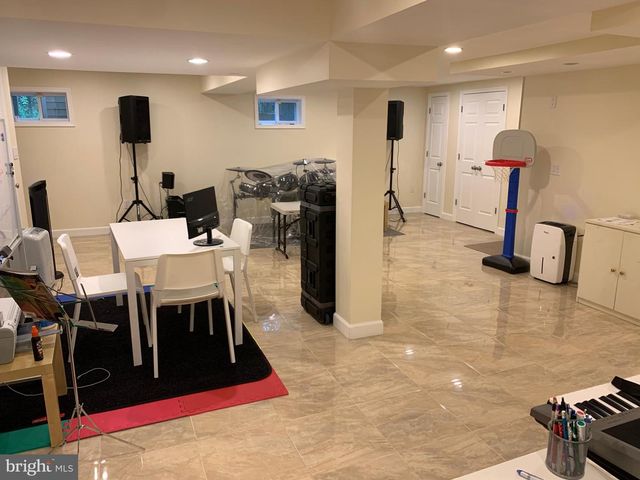 8507 VICTORY LN, Potomac, MD 20854