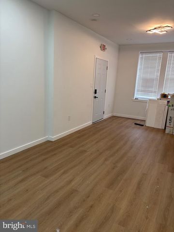 1919 E HUNTINGDON ST, Philadelphia, PA 19125