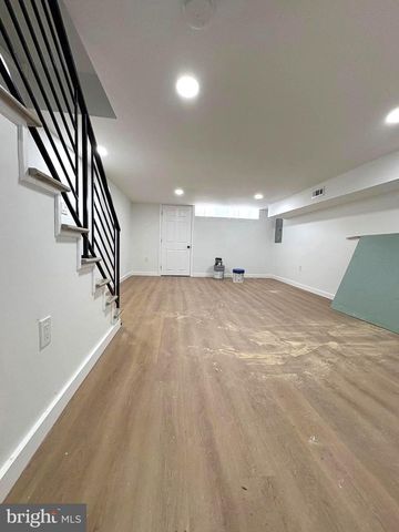 1919 E HUNTINGDON ST, Philadelphia, PA 19125