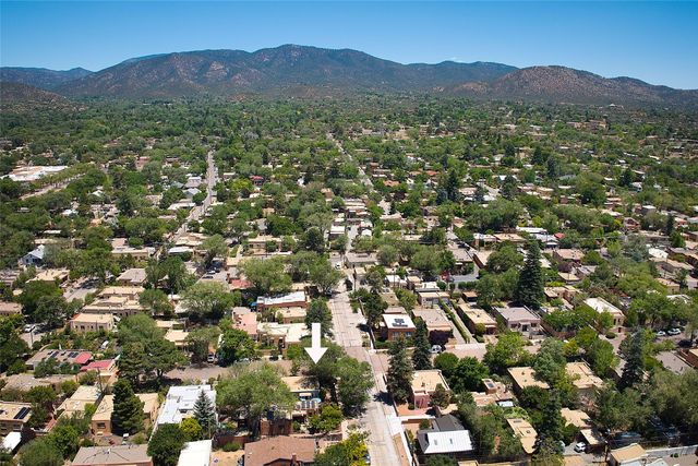 758 Allendale 1, Santa Fe, NM 87505