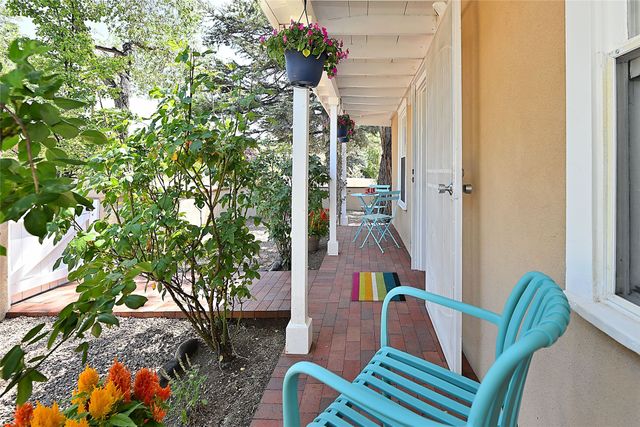 758 Allendale 1, Santa Fe, NM 87505