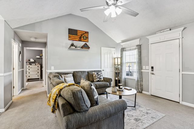 114 Stanley Blvd, Shelbyville, TN 37160