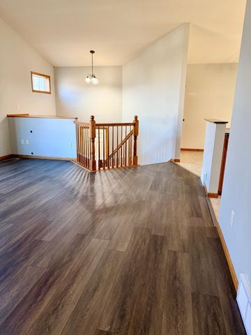 1041 Sunwood Park Lane, Waite Park, MN 56387