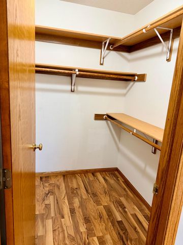 1041 Sunwood Park Lane, Waite Park, MN 56387