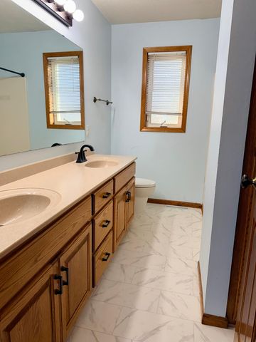 1041 Sunwood Park Lane, Waite Park, MN 56387