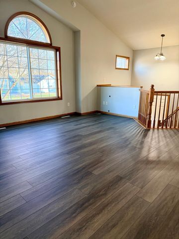 1041 Sunwood Park Lane, Waite Park, MN 56387