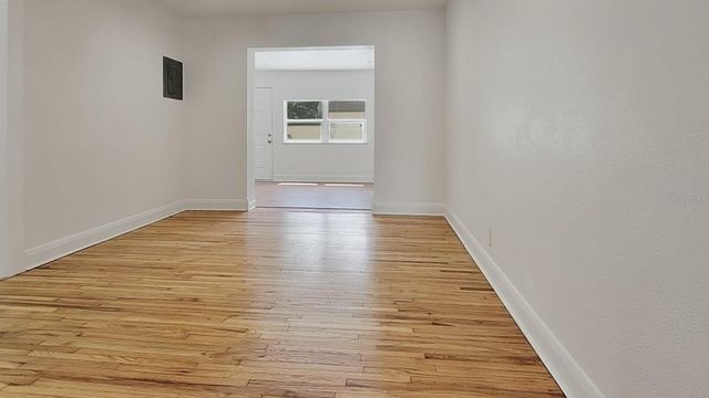 3104 W LAMBRIGHT STREET, Tampa, FL 33614