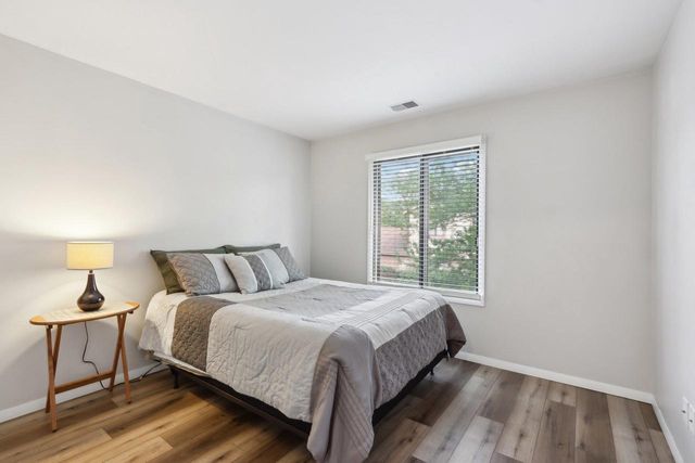 715 S Lake Shore Drive #7F, Lake Geneva, WI 53147