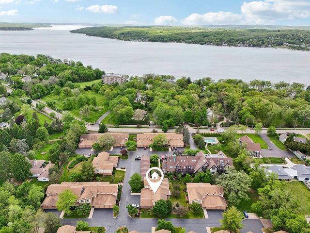 715 S Lake Shore Drive #7F, Lake Geneva, WI 53147