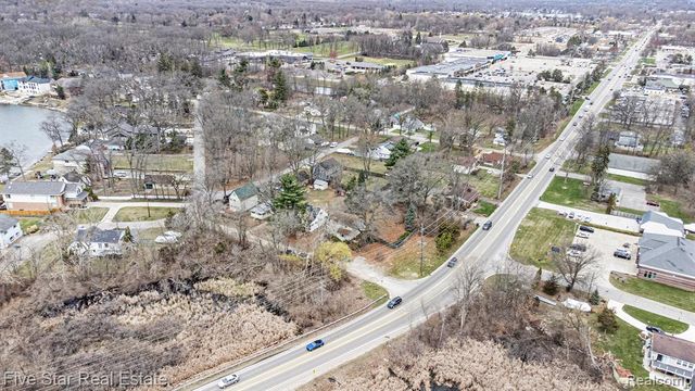 0000 Dickert Street, Commerce Twp, MI 48382