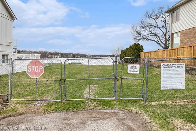0000 Dickert Street, Commerce Twp, MI 48382