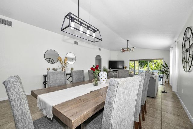 25841 CRIPPEN DRIVE, Land O Lakes, FL 34639