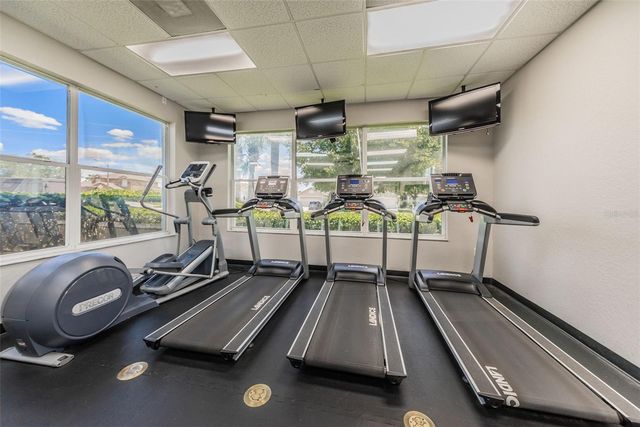 25841 CRIPPEN DRIVE, Land O Lakes, FL 34639