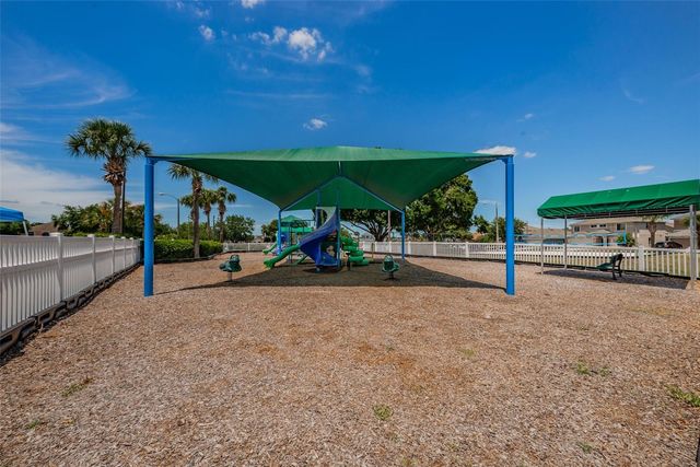 25841 CRIPPEN DRIVE, Land O Lakes, FL 34639