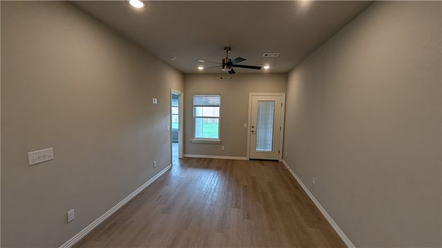 1606 SW Casuarina Drive 1, Bentonville, AR 72712