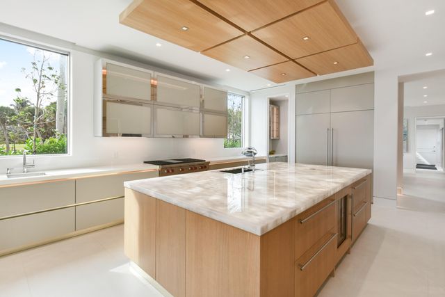 3030 WASHINGTON Road, West Palm Beach, FL 33405
