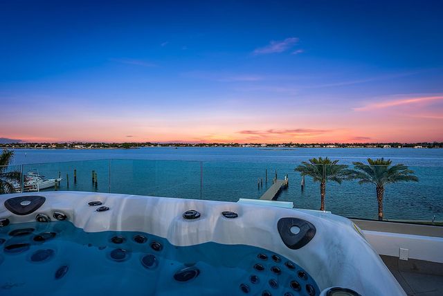 3030 WASHINGTON Road, West Palm Beach, FL 33405