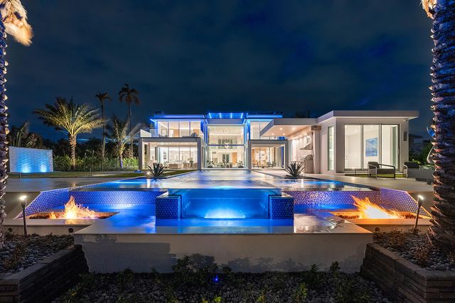 3030 WASHINGTON Road, West Palm Beach, FL 33405