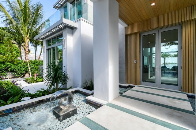 3030 WASHINGTON Road, West Palm Beach, FL 33405