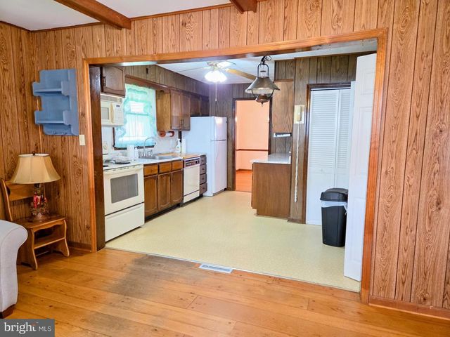 3810 KATHERINE AVE, Wilmington, DE 19808