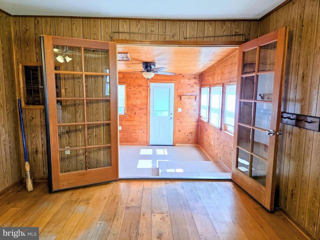 3810 KATHERINE AVE, Wilmington, DE 19808
