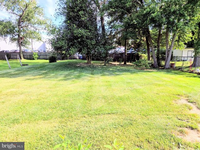 3810 KATHERINE AVE, Wilmington, DE 19808