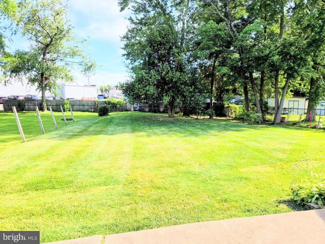 3810 KATHERINE AVE, Wilmington, DE 19808