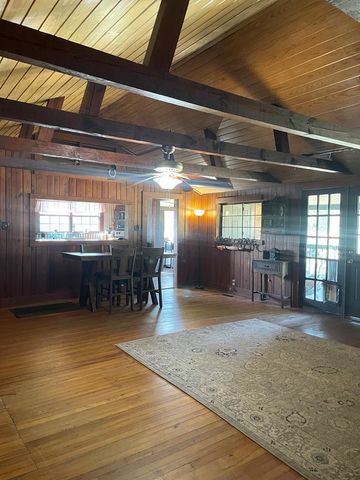 13 Lakeridge Road, Seale, AL 36875
