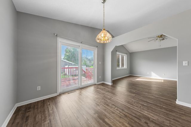 507 43rd Avenue NW, Rochester, MN 55901