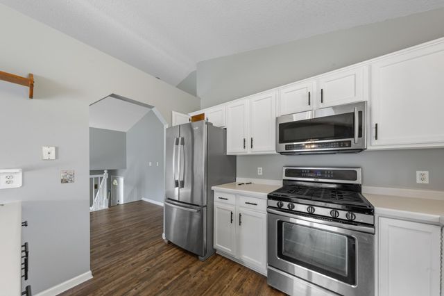 507 43rd Avenue NW, Rochester, MN 55901