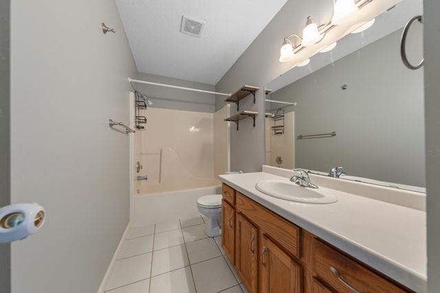 507 43rd Avenue NW, Rochester, MN 55901