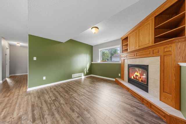 507 43rd Avenue NW, Rochester, MN 55901