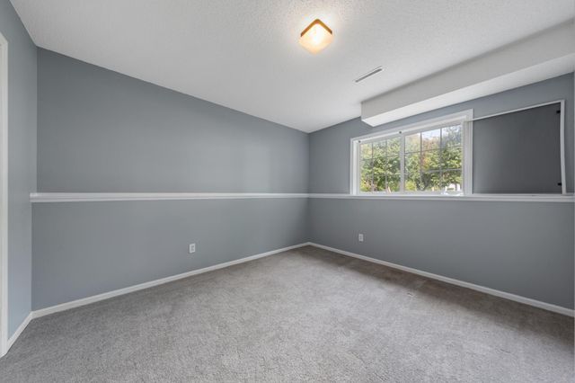 507 43rd Avenue NW, Rochester, MN 55901