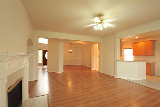 4430 Waverly Canyon Lane, League City, TX 77573