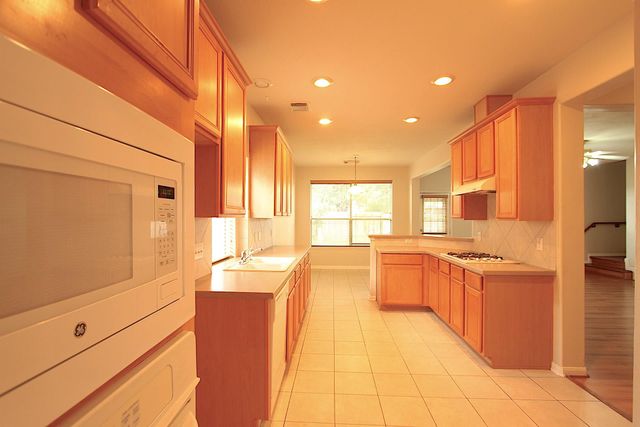 4430 Waverly Canyon Lane, League City, TX 77573