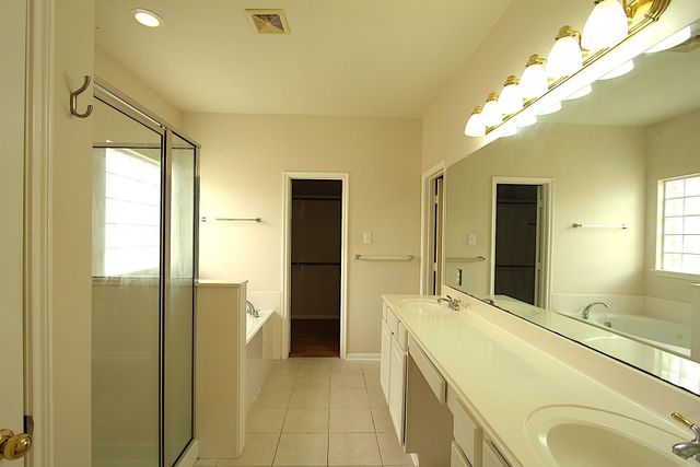 4430 Waverly Canyon Lane, League City, TX 77573