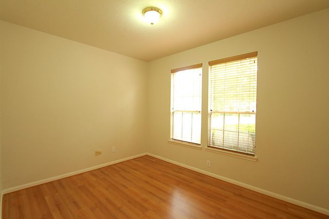 4430 Waverly Canyon Lane, League City, TX 77573