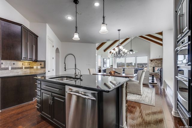 18014 Granite Hill, San Antonio, TX 78255