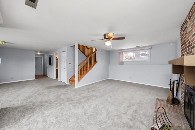 152 Oakhurst Road, Matteson, IL 60443