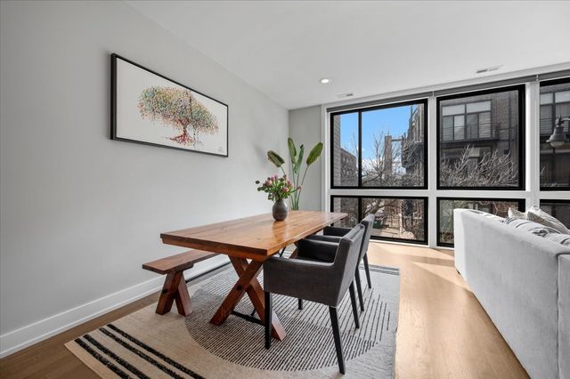 2730 W Armitage Avenue 3E, Chicago, IL 60647